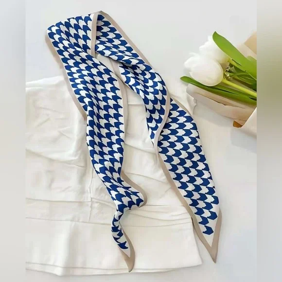 3/$25 NWOT Blue Twill Scarf - Picture 9 of 14